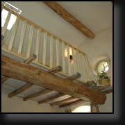 Ancient posts and beams - Home in Provence