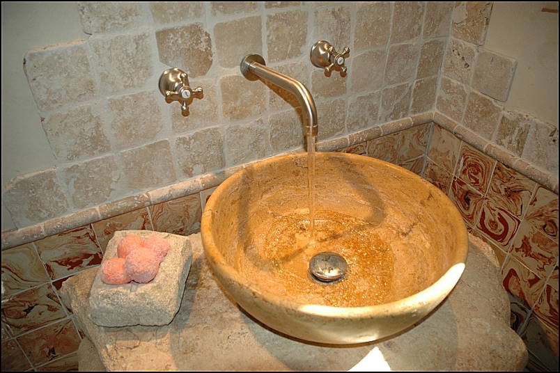 Master bathroom stone sink - Gite rental in Luberon