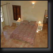 Master bedroom - Vacation home to rent in Buoux, Luberon