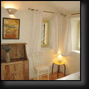Second bedroom - Home rental in Provence