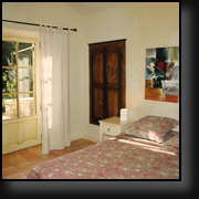 Master bedroom - Gite rental in Luberon