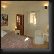 Master bedroom - Gite rental in Luberon