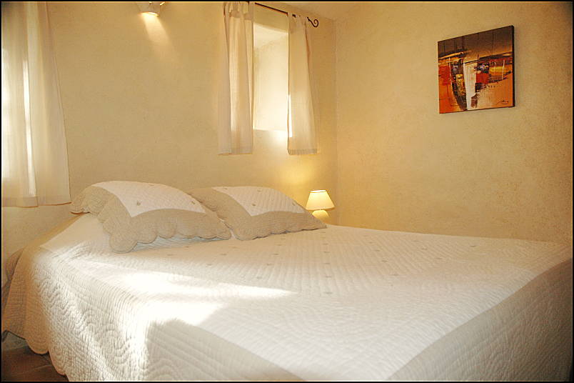 Deuxime chambre  location de gite en Luberon